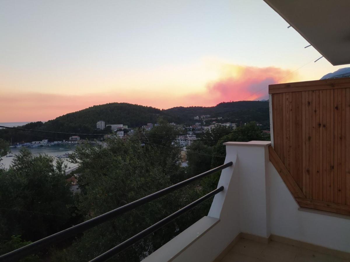 Bel Air Rooms Himare Exterior foto