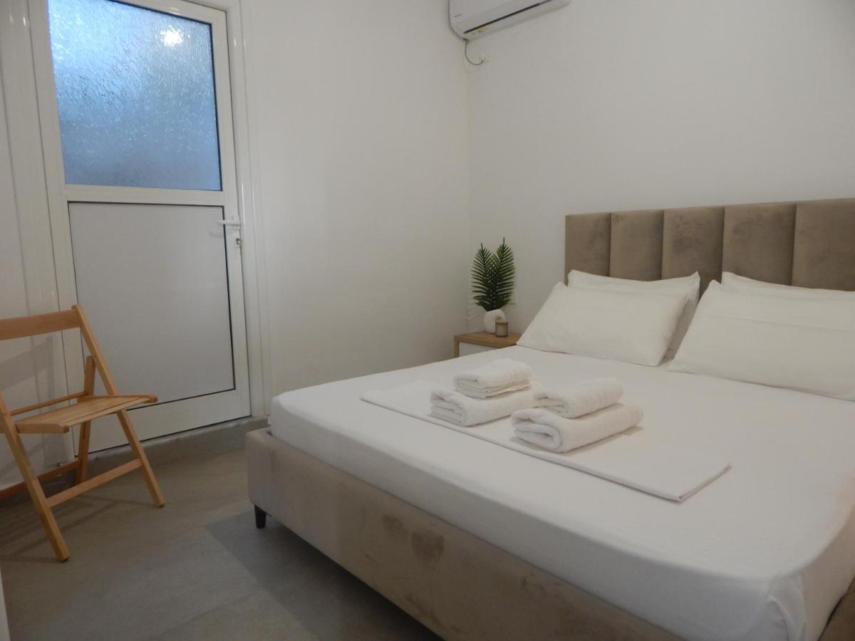 Bel Air Rooms Himare Exterior foto