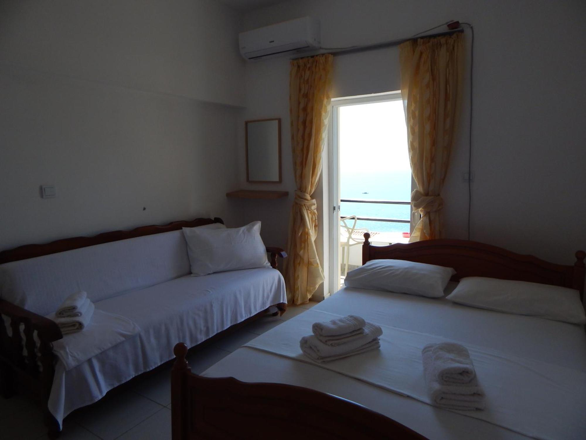 Bel Air Rooms Himare Quarto foto