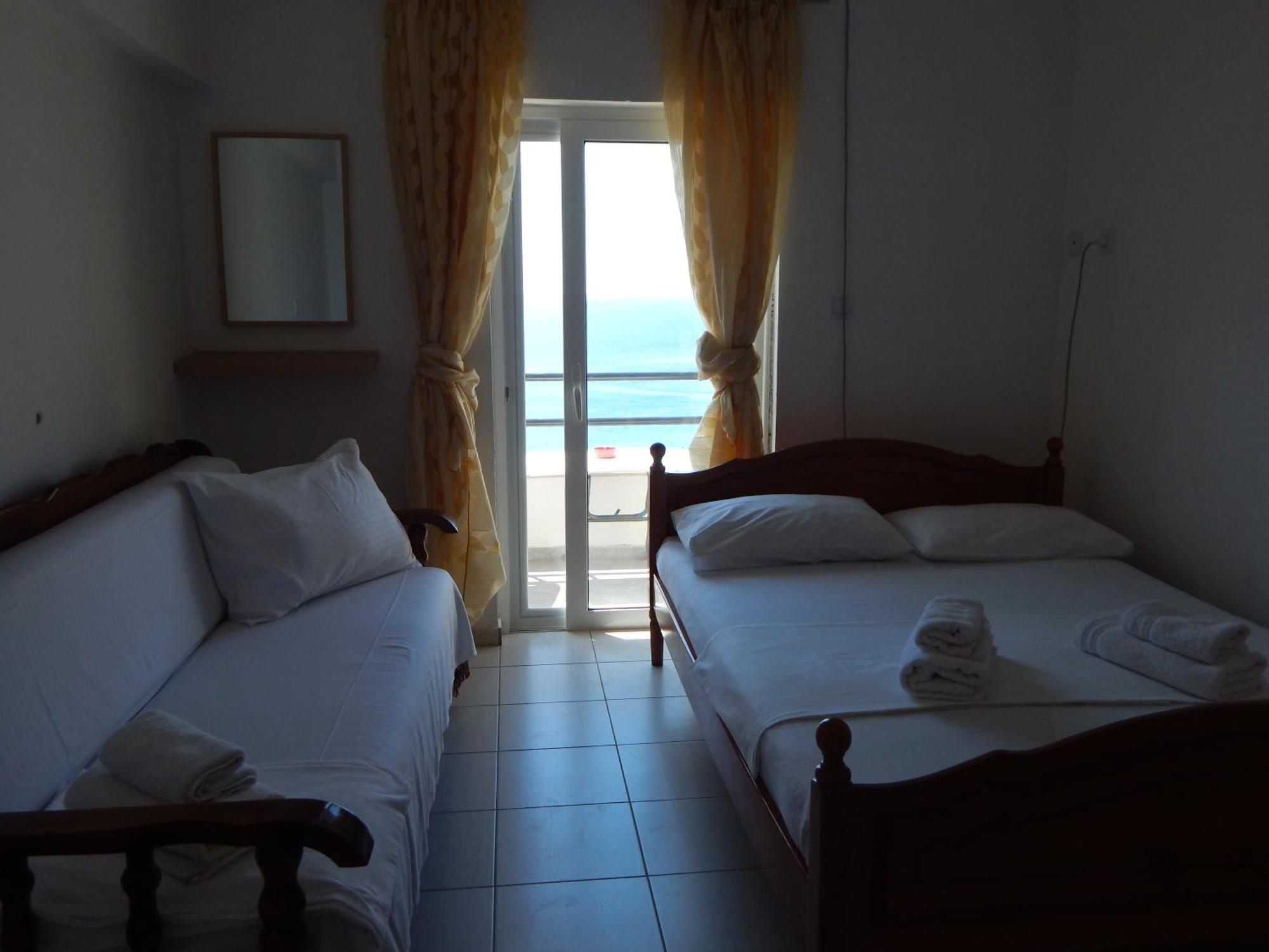 Bel Air Rooms Himare Quarto foto