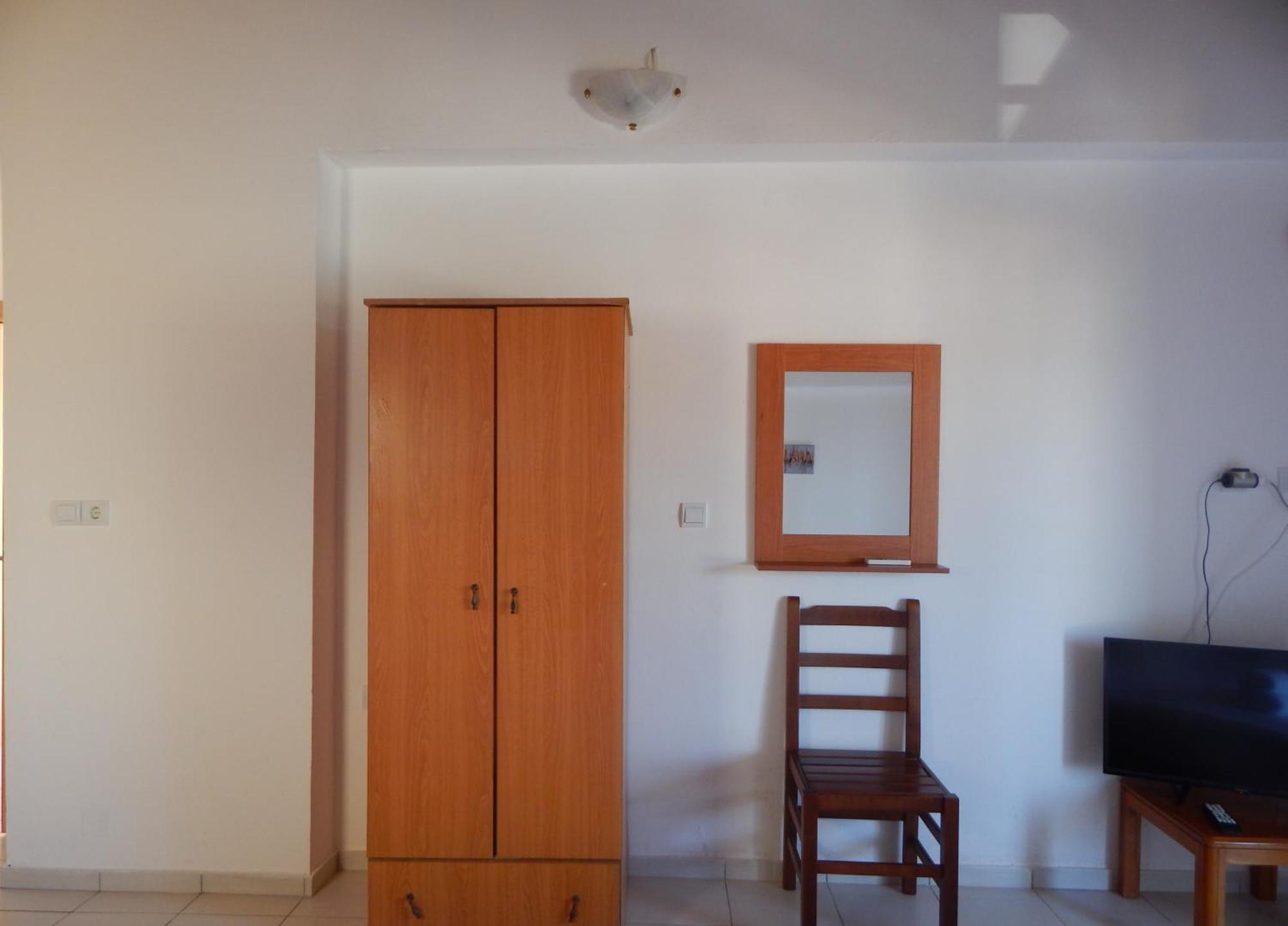 Bel Air Rooms Himare Quarto foto