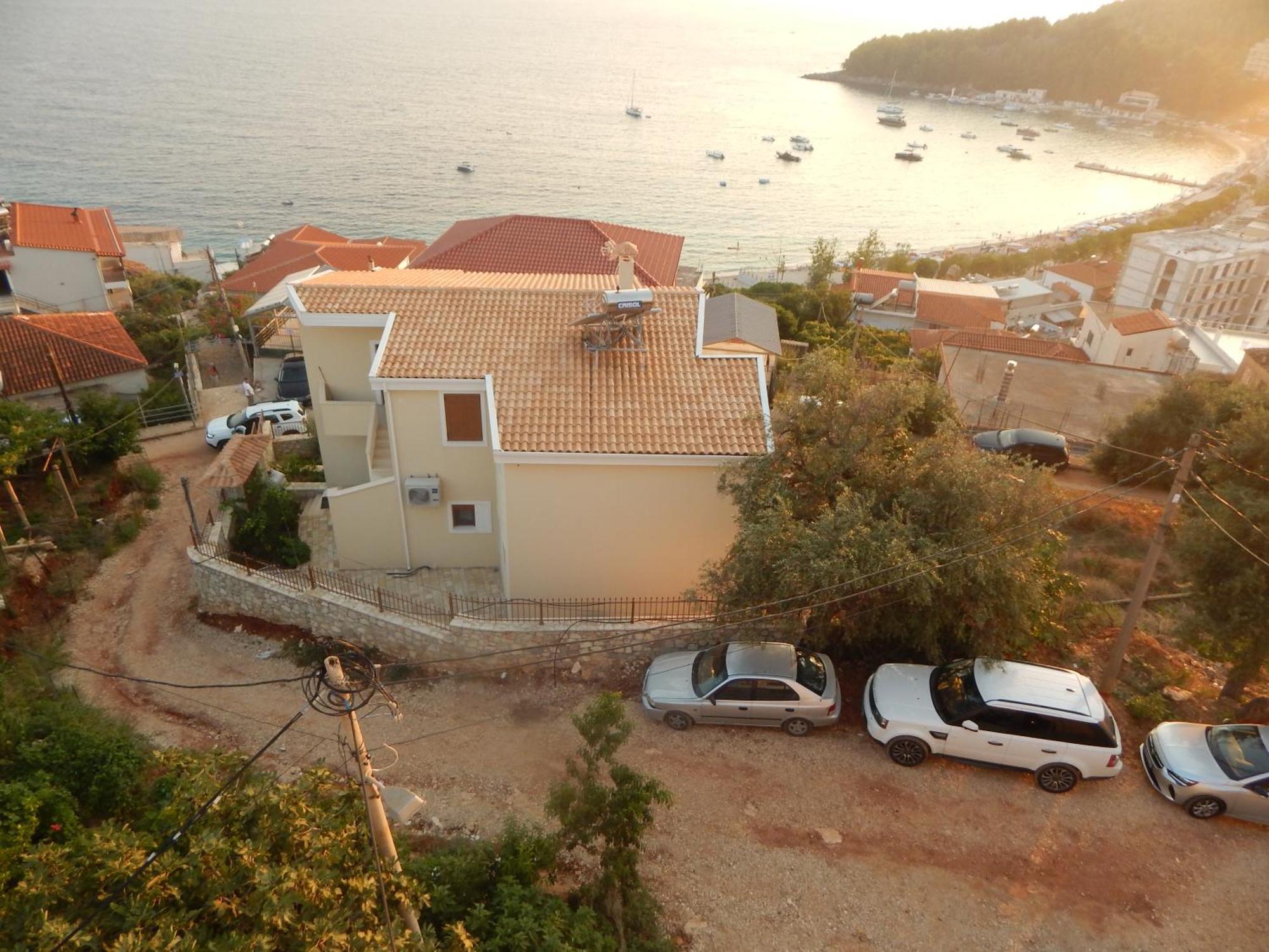 Bel Air Rooms Himare Exterior foto