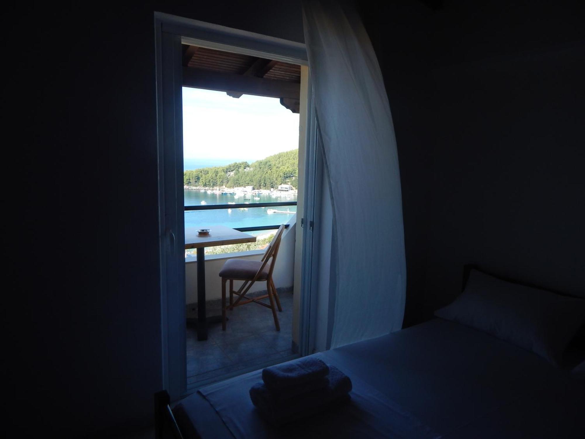 Bel Air Rooms Himare Quarto foto