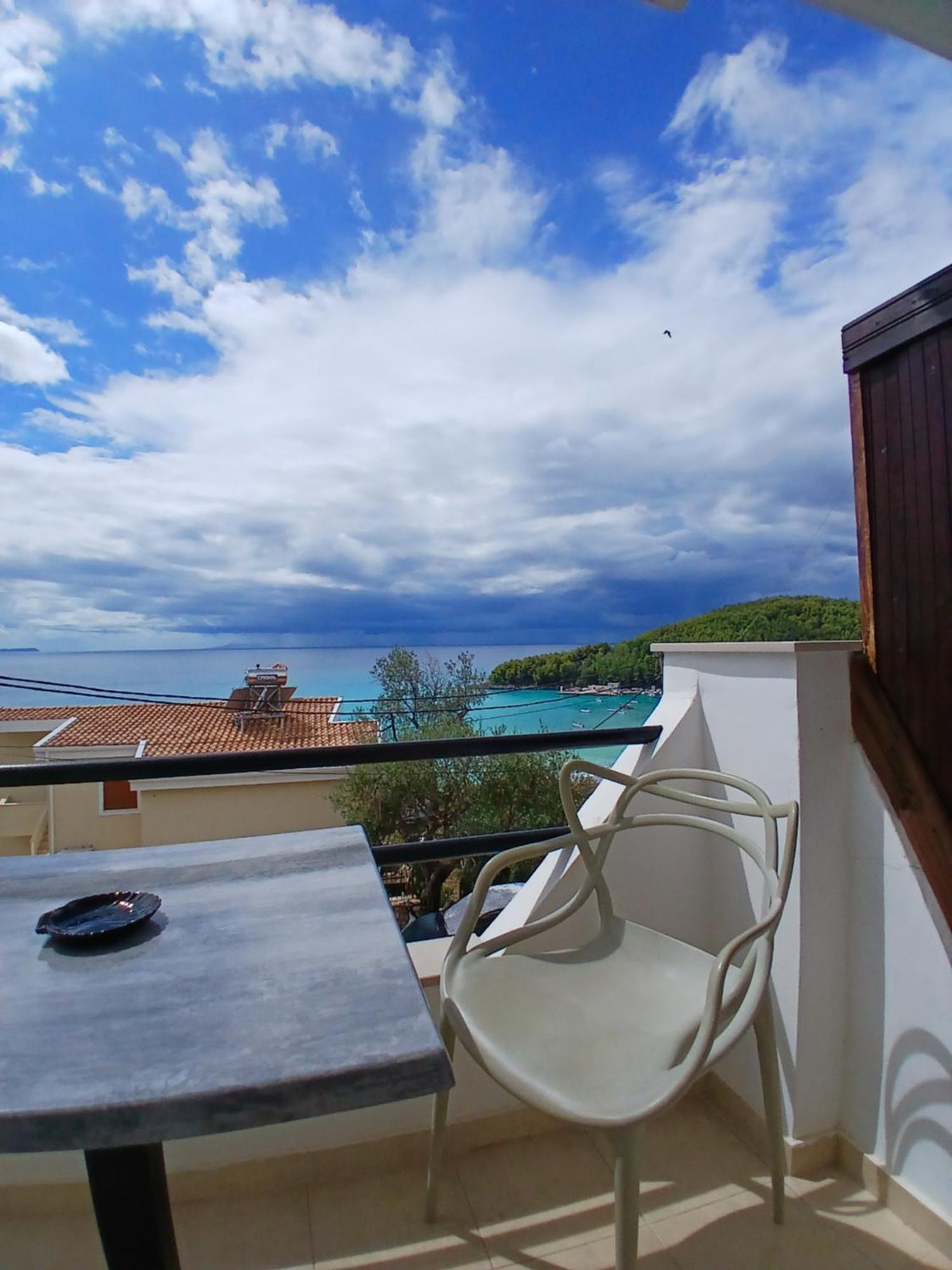 Bel Air Rooms Himare Quarto foto