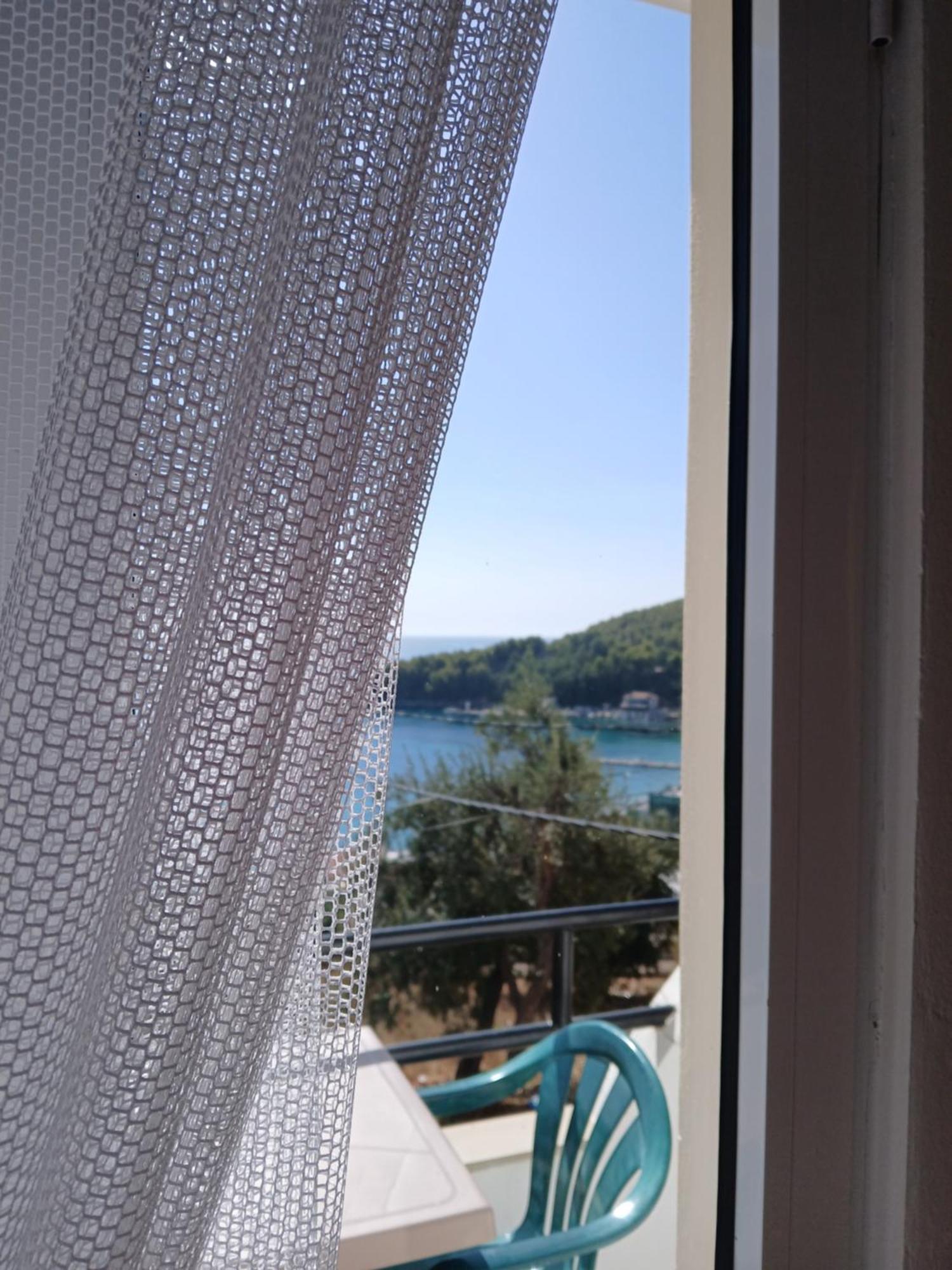 Bel Air Rooms Himare Quarto foto
